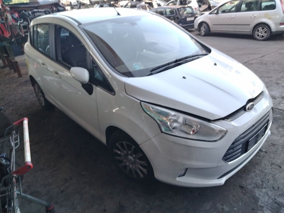 Ford B-Max1.0 i/Форд В-Мах 1.0 2016 г