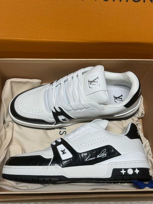 Adidasi Louis Vuitton Trainer Premium