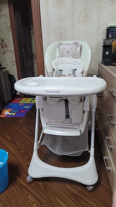 Детский стульчик для кормления