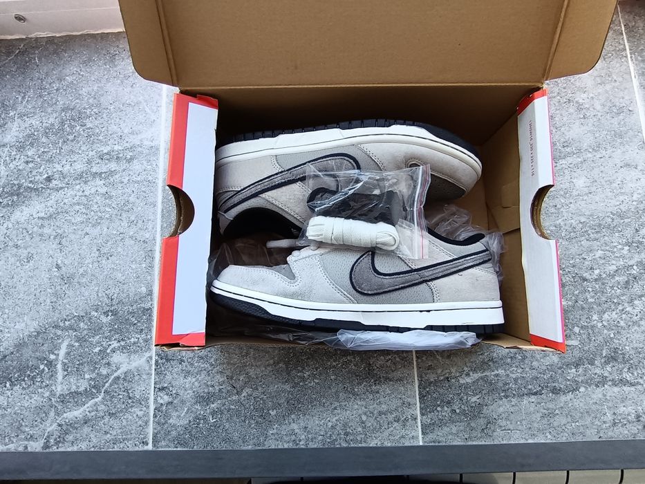 Продаю Кроссовки Nike SB Dunk Low