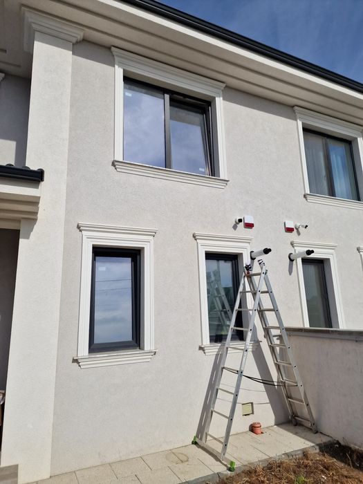 Camere, alarme, interfoane, automatizari porti