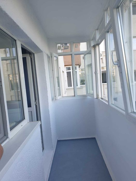Proprietar-Inchiriez apartament 3 camere