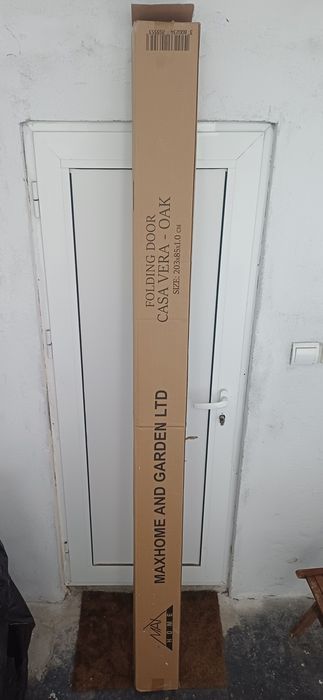 Продавам врата хармоника.