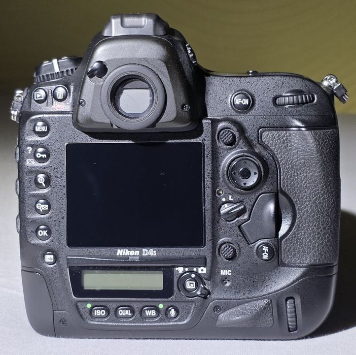 Фотоаппарат Nikon D4S