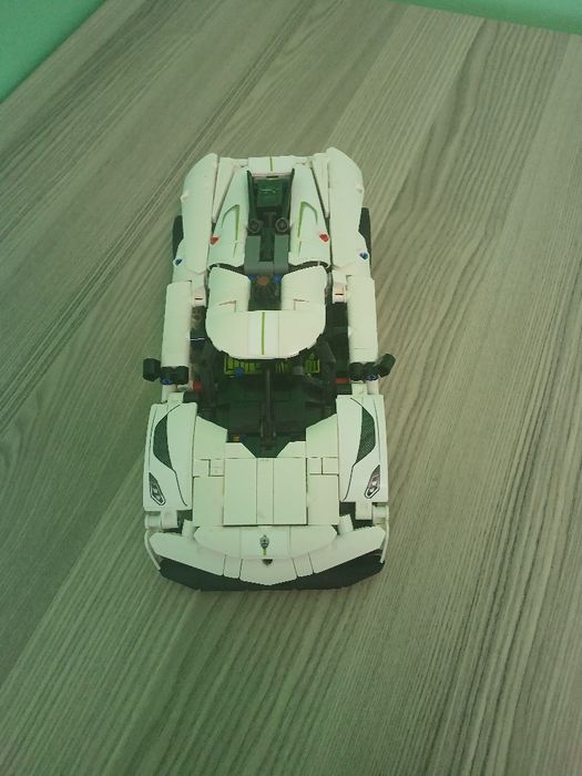 Vând lego technic Koenigsegg ‼️‼️