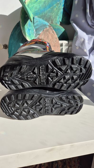 Детски Сноуборд обувки thirtytwo Youth Lashed BOA Santa Cruz 36.5 EU