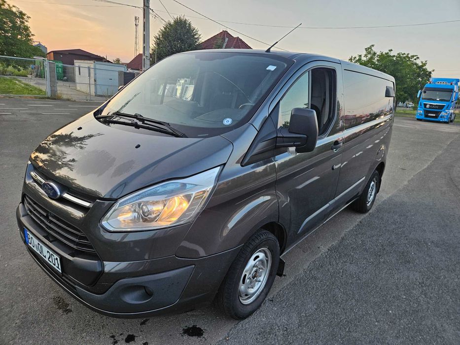 Ford tranzit costum