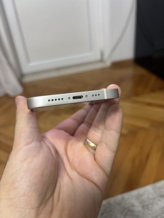 iPhone 13 Alb | 92% Baterie - IMPECABIL