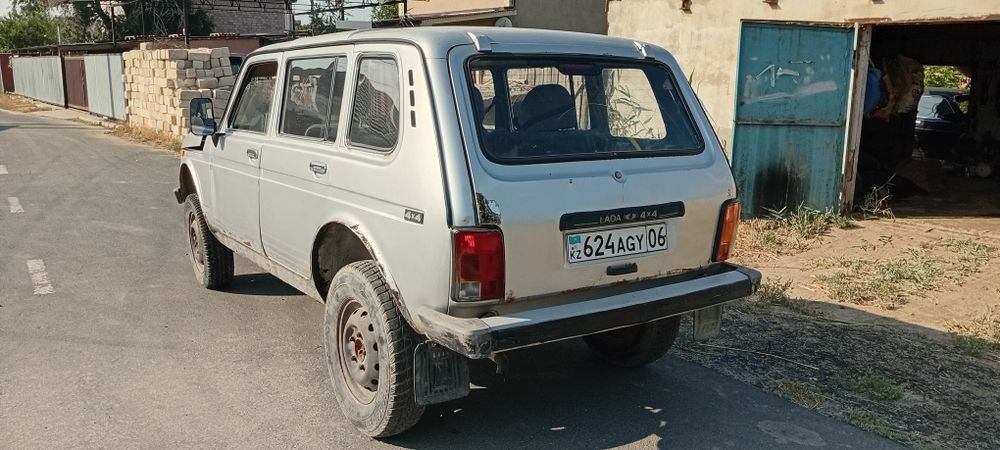 Нива инжектор 21310