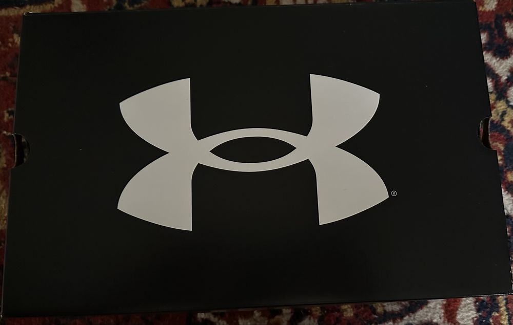 Кроссовки Under Armour UA W Infinite (оригинал, новые)