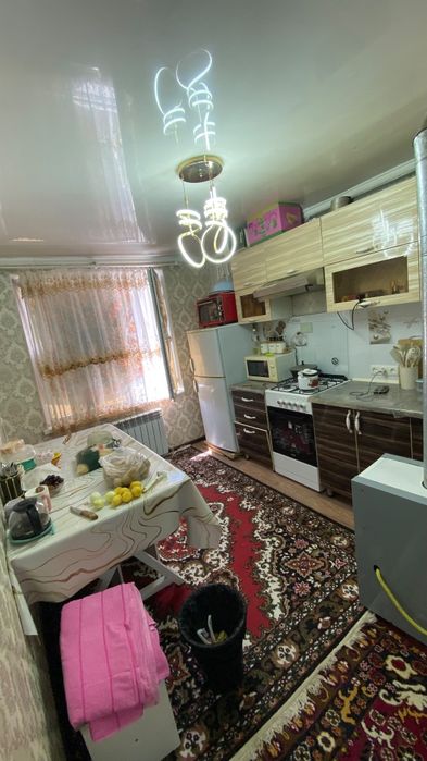 3 бөлмелі квартира сатылады