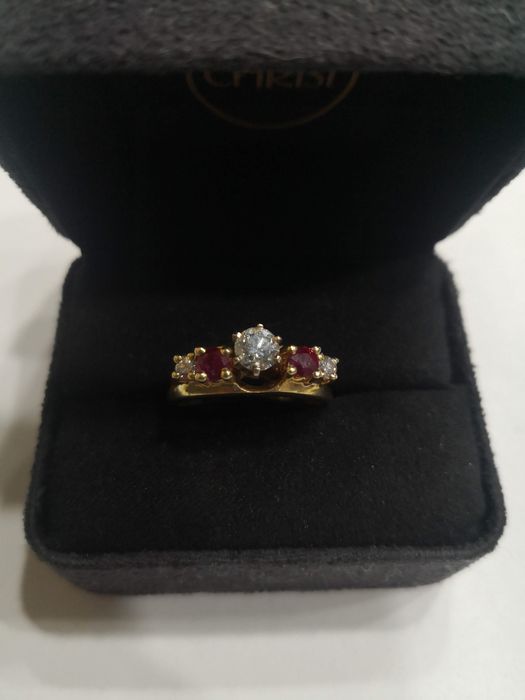 Vind inel din aur 14kt cu rubine și diamant
