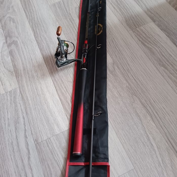 Продам спиннинг  новый