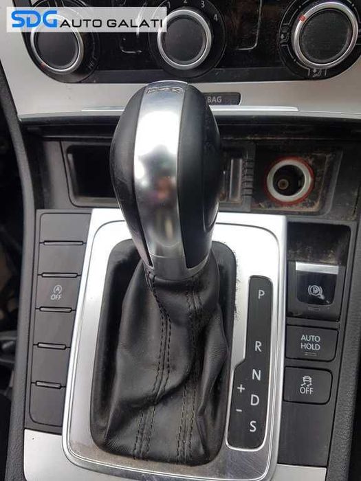 Nuca si Manson Piele DSG VW Passat B7 2010 - 2015 Cod Culoare LA7W