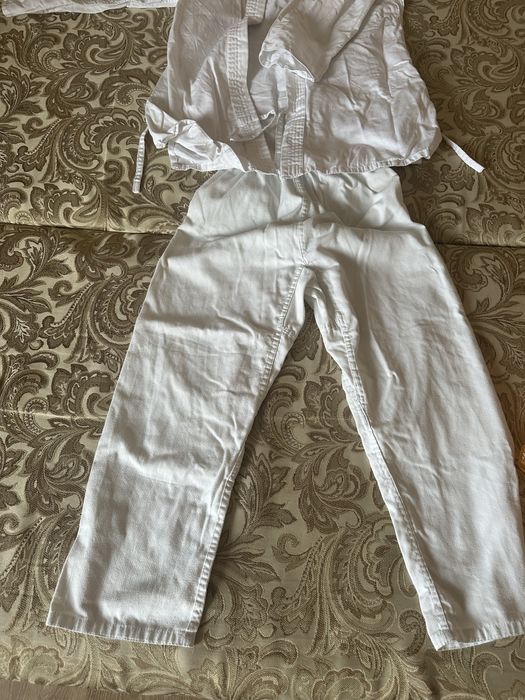 Продам кимано для каратэ