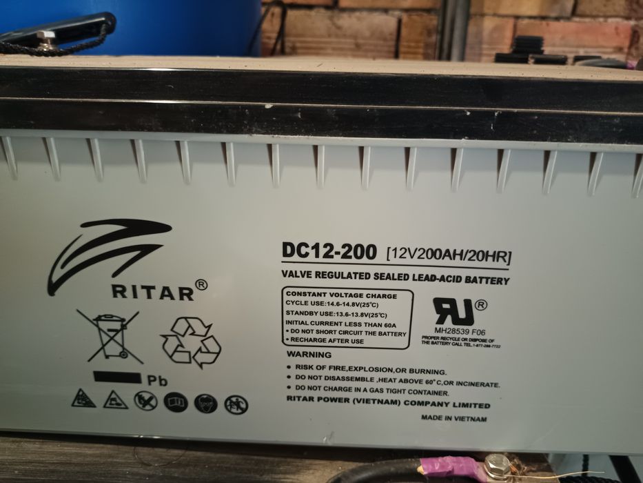 Батерии 8 бр×2.5кw