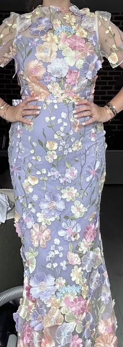 Vând rochie elegantă