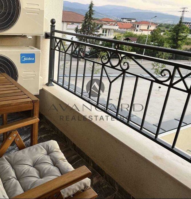 Продава се Двустаен апартамент в Пловдив, Остромила - 65 кв.м за 1373 €/кв.м - Снимка #7