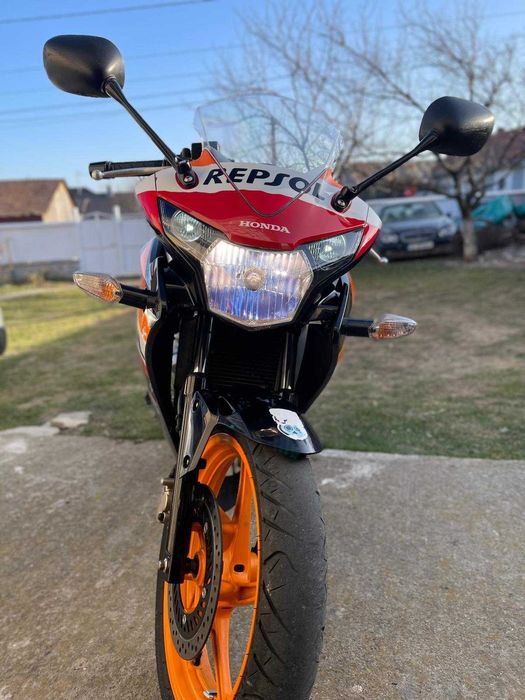 Honda CBR 125R Repsol 2013 – stare foarte bună