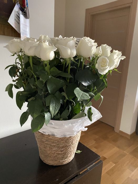 Букет 33 белых розы