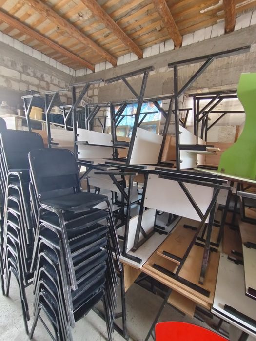 Srochna Sotiladi stol stul parta eshik