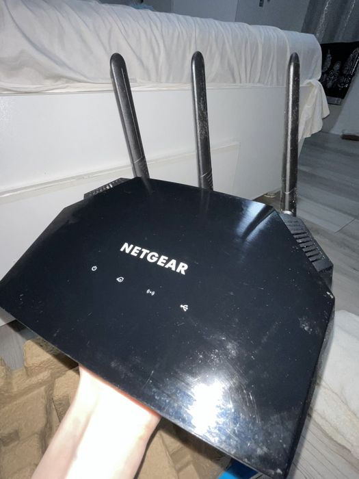 Netgear LTE router