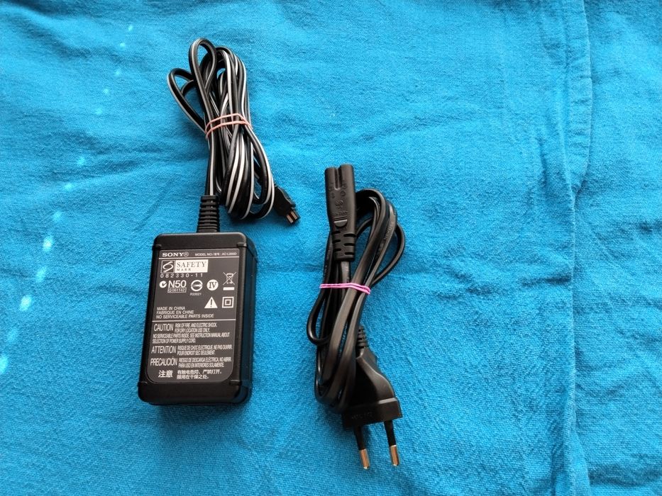 Много ценно и рядко зарядно за всички видове камери на Sony original