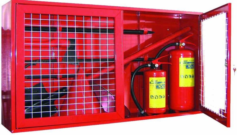 Щиты противопожарные. В комплекте.