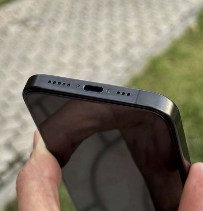 iPhone 15 pro 256gb