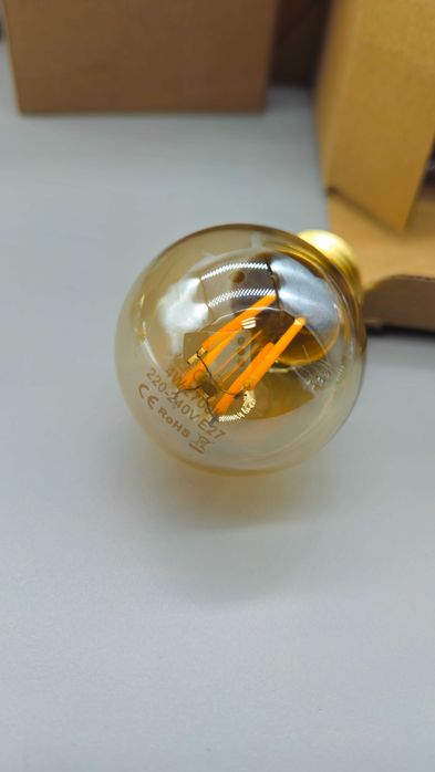 Комплект LED крушки- Различни Модели, Цокъл E14 и E27, 4W и 28W, 2700K
