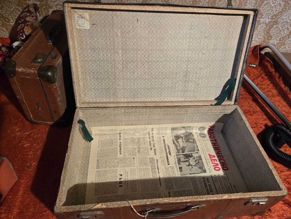 Ретро куфари в много добро състояние