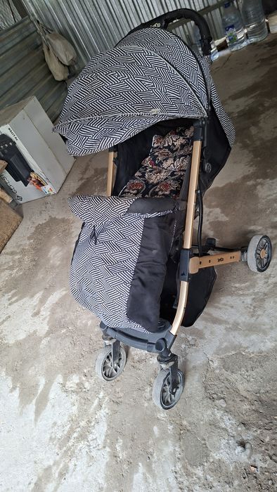 Коляска для детей.