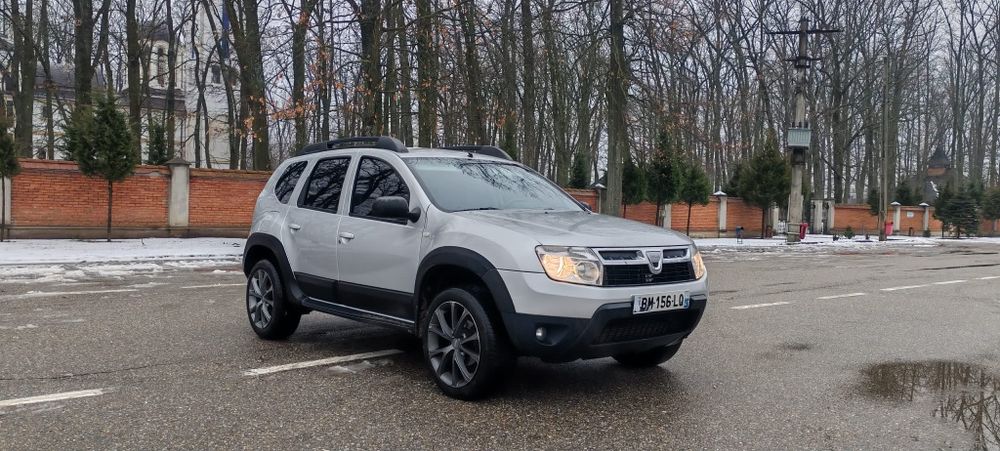 Duster 4x2 1.5 dci 110 cp