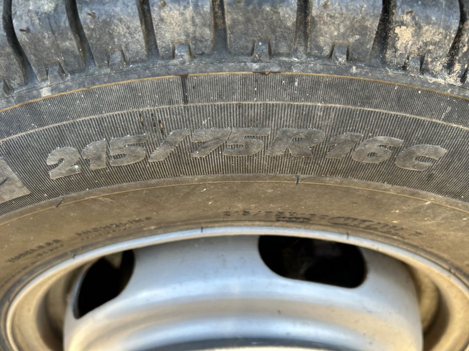 Anvelope Michelin 215 75 16C Vara si Iarna