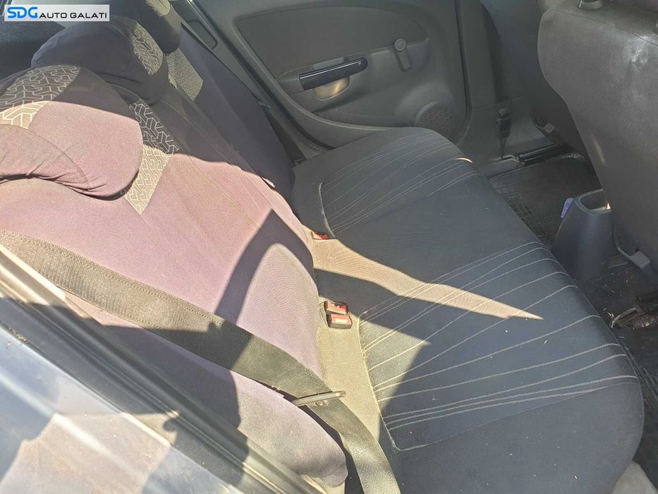 Interior Textil Fara Incalzire Scaune Fata Stanga Dreapta si Bancheta cu Spatar Opel Corsa D 4 Usi 2006 - 2014 [C0040]