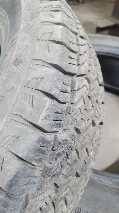 Продам одну шину 225 75 r16