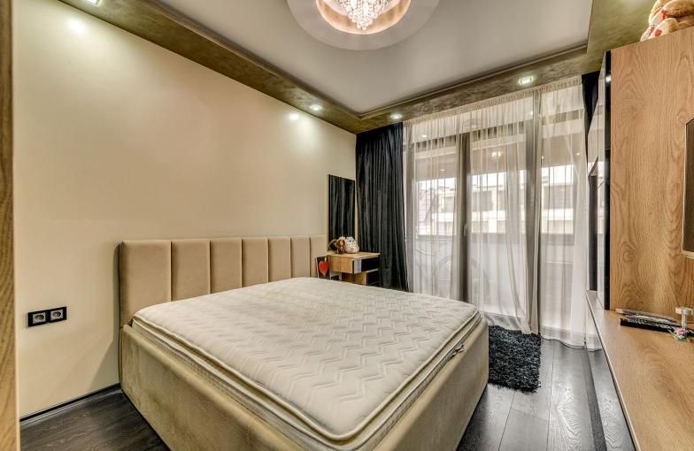 Дава се под наем Тристаен апартамент в София, Зона Б-5 - 90 кв.м за 1200 € - Снимка #5