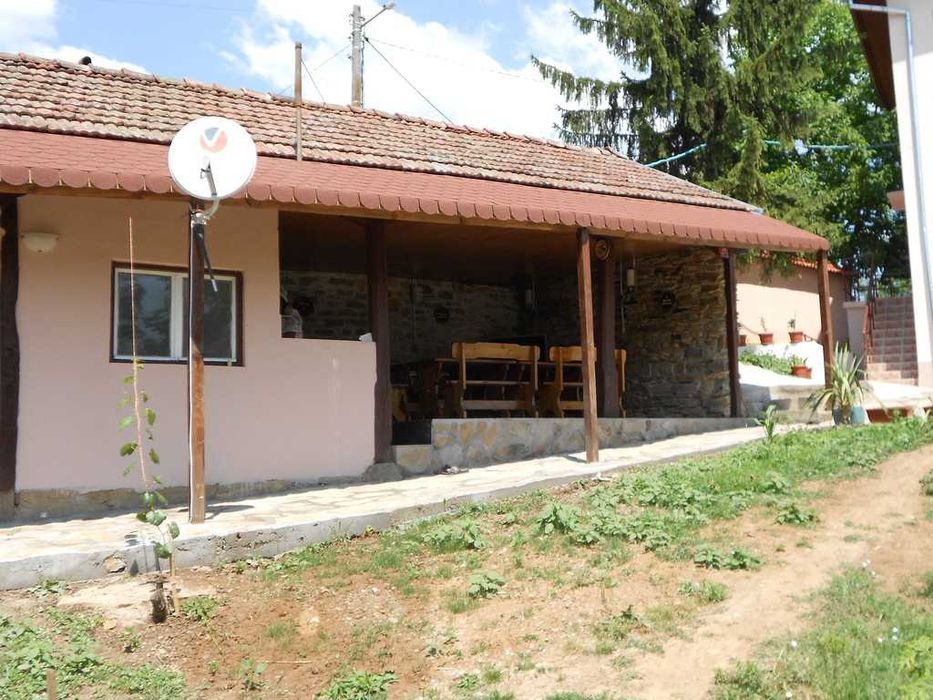 Продавам къща в село Кози рог, община Габрово