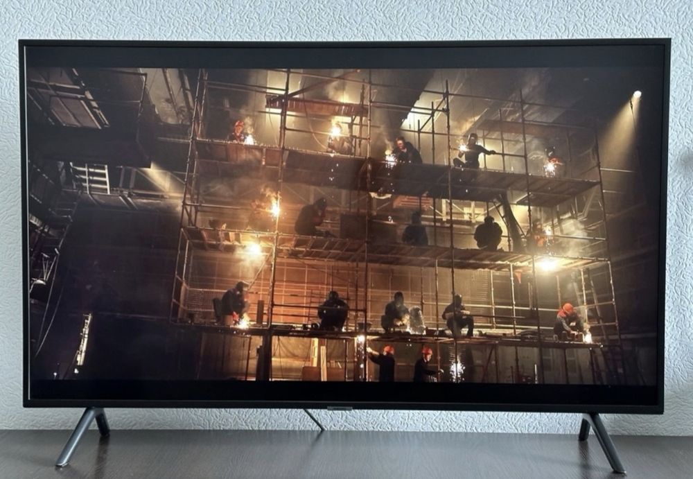 Теливизор самсунг