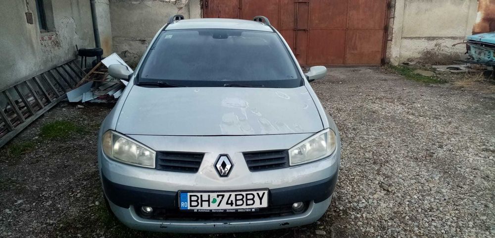 Dezmembrez Renault Megane 2 Break 1,6 benzina