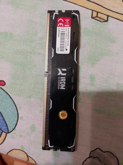 16GB DDR4 2400Mhz, 2666Mhz - RAM памет