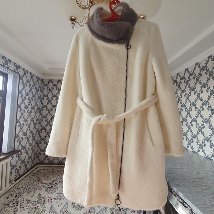 Продается новое женское пальто Турецкое