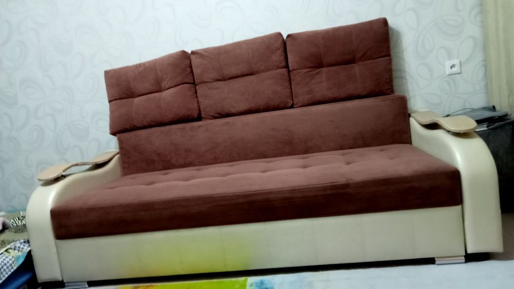 Диван с креслом складные
