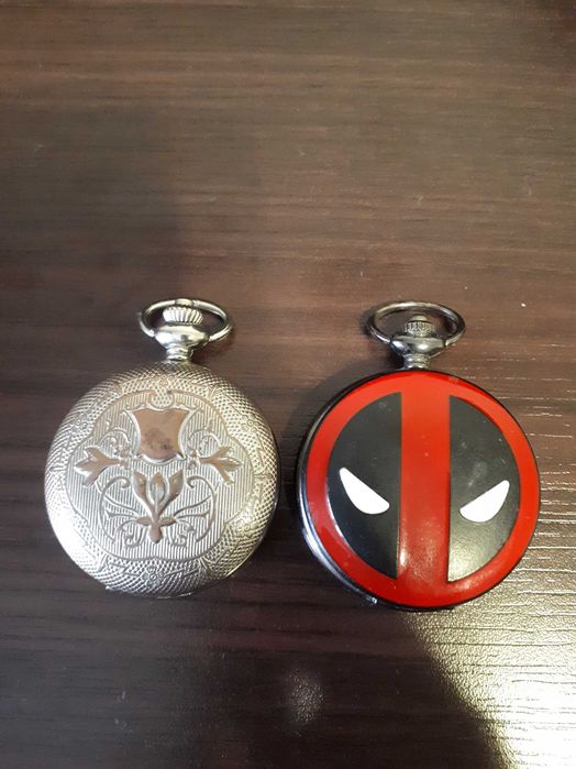 Продам часы кварцевые