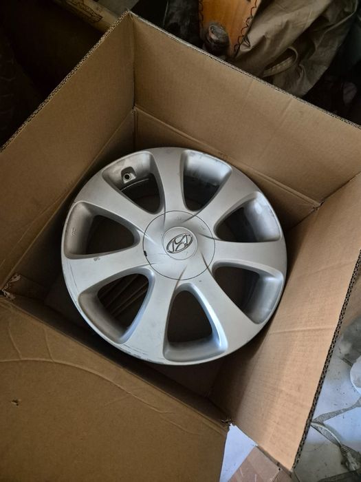 Продам диски для hundai оригинал