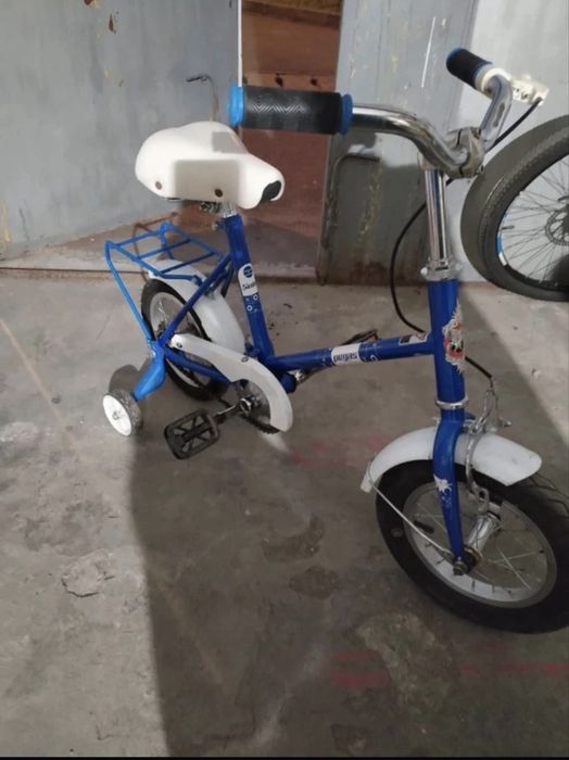 Bicicleta pegas copii