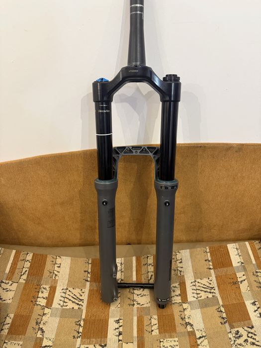 Rockshox zeb ultimate 170mm
