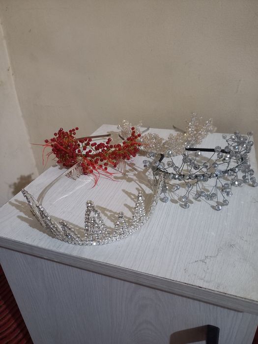 Holati huddi shunday hammasi 70 dan yasalgan yangi turibdi