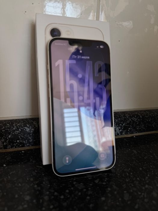 Iphone 13 в отличном состояние
