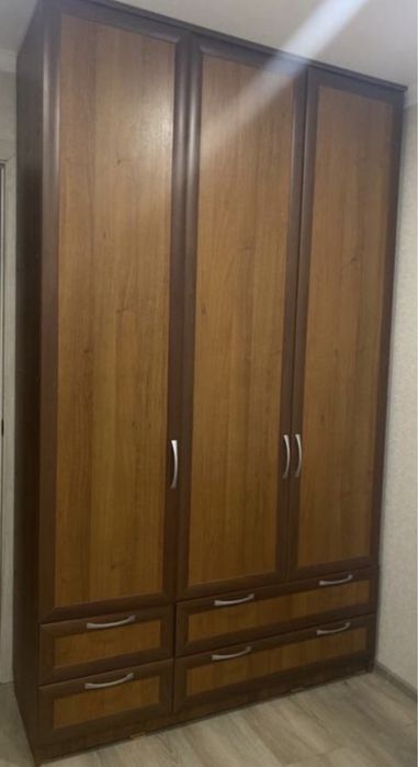 Продам шкаф качественный 50000тг